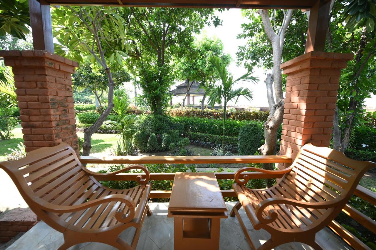Aye Yar River View Resort Bagan Luaran gambar