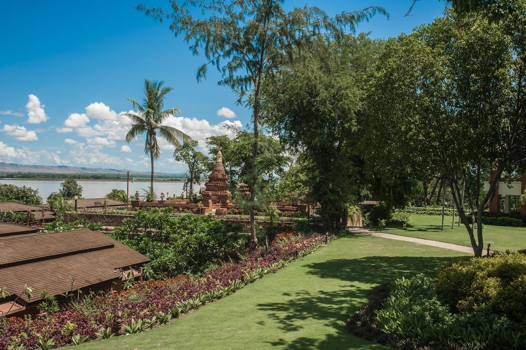 Aye Yar River View Resort Bagan Luaran gambar