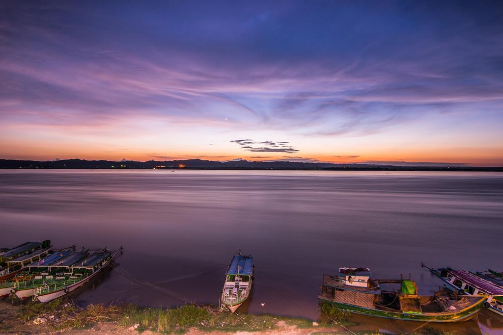 Aye Yar River View Resort Bagan Luaran gambar