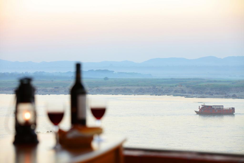 Aye Yar River View Resort Bagan Luaran gambar