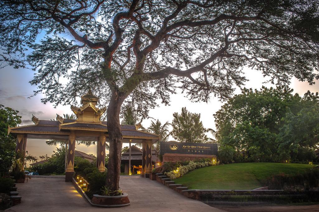 Aye Yar River View Resort Bagan Luaran gambar
