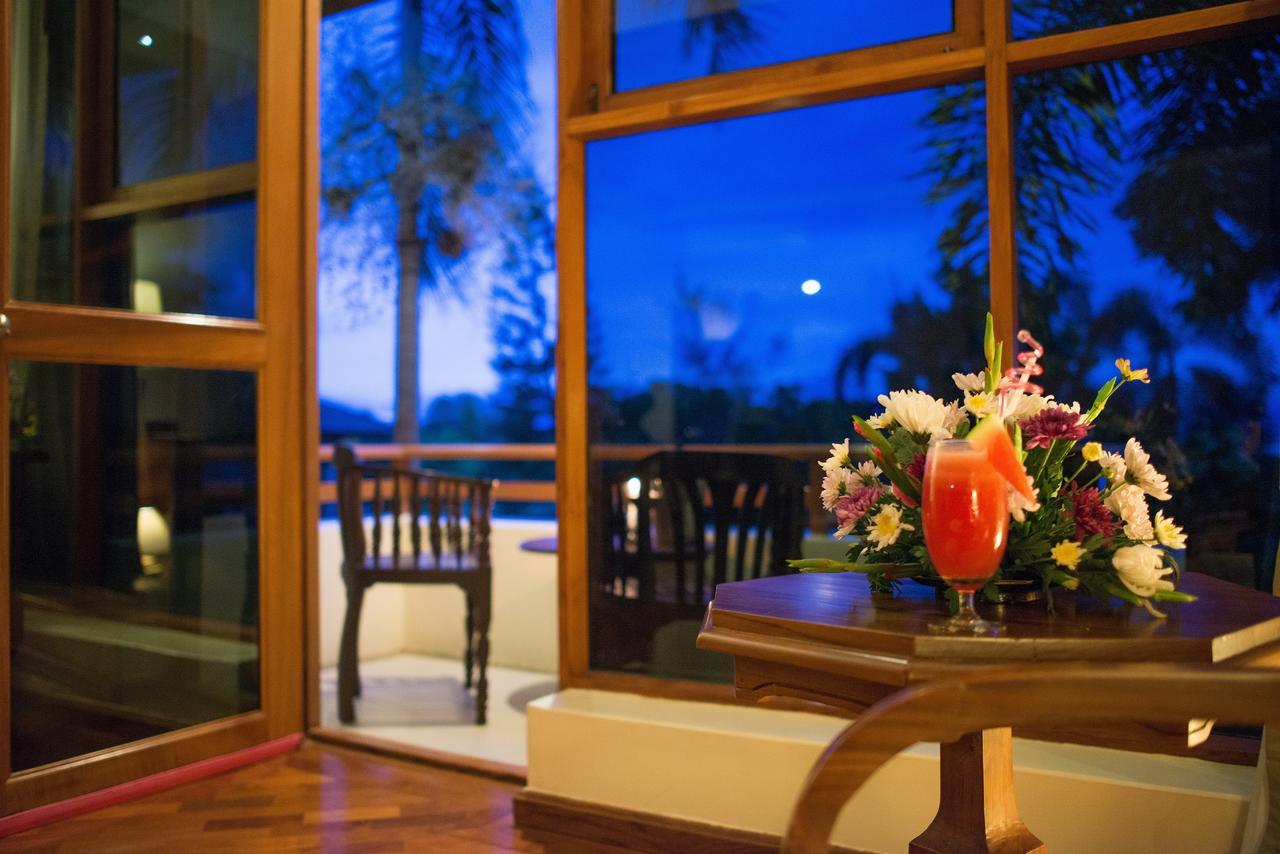 Aye Yar River View Resort Bagan Luaran gambar