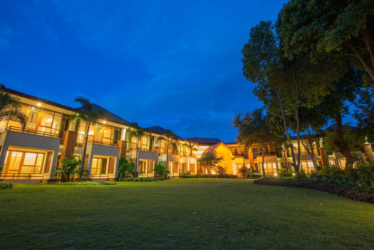 Aye Yar River View Resort Bagan Luaran gambar